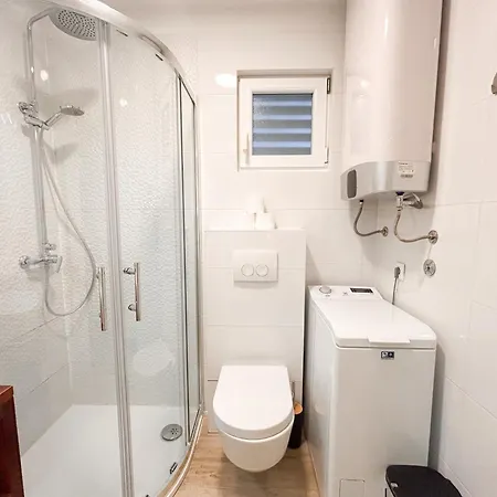 公寓 West Coast Modern By Marjan *